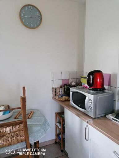 Apartamento Bain De Soleil Forcalquier Exterior foto